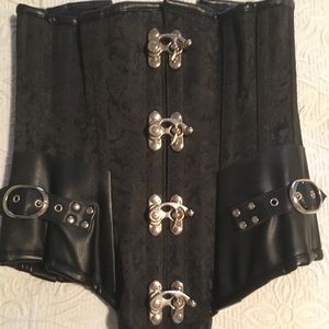 Sexy black lace up corset